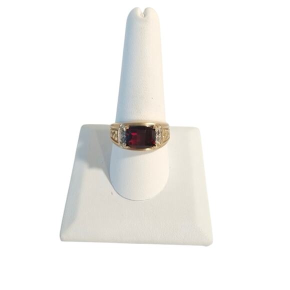 Vintage 10K Yellow Gold Emerald Cut Rhodolite Garnet Diamond Ladies Ring 10.25 - Picture 2 of 9